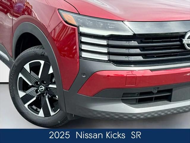 2025 Nissan Kicks SR FWD