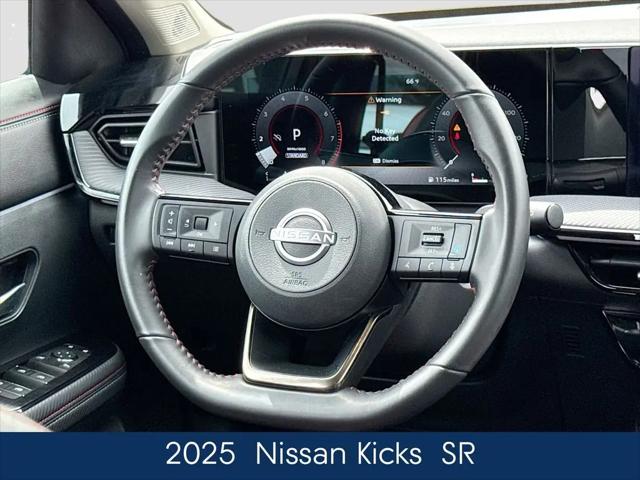2025 Nissan Kicks SR FWD