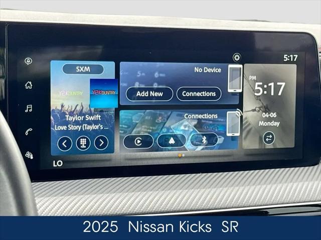 2025 Nissan Kicks SR FWD