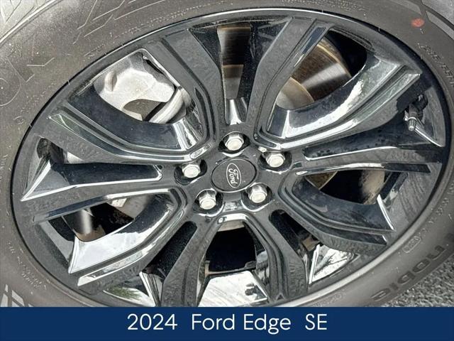 2024 Ford Edge SE