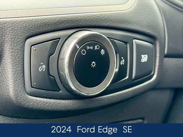 2024 Ford Edge SE