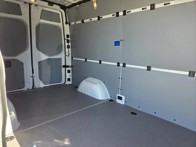 2025 Mercedes-Benz Sprinter 2500 Standard Roof 4-Cyl Diesel HO