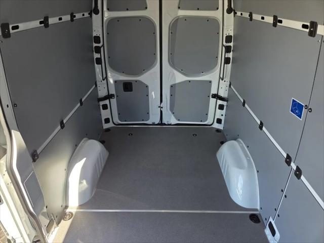 2025 Mercedes-Benz Sprinter 2500 Standard Roof 4-Cyl Diesel HO