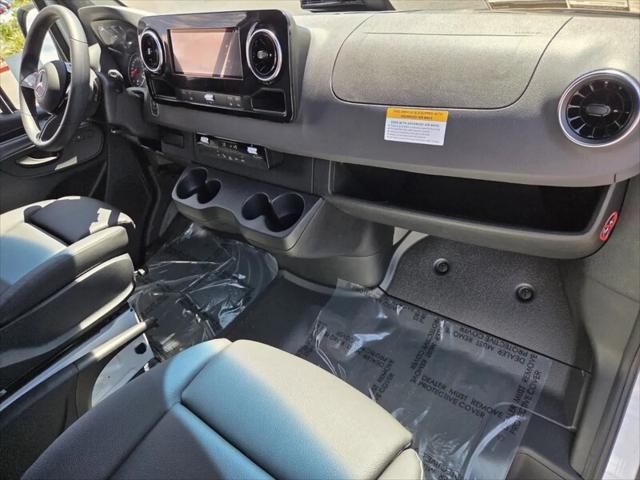 2025 Mercedes-Benz Sprinter 2500 Standard Roof 4-Cyl Diesel HO