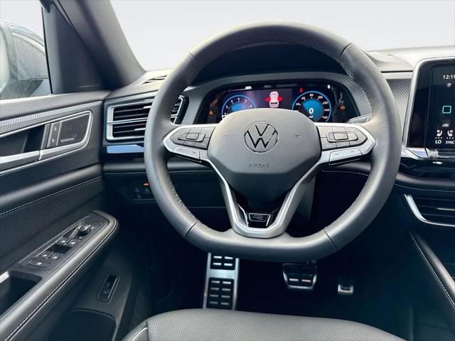 2026 Volkswagen Atlas Cross Sport SEL Premium R-Line