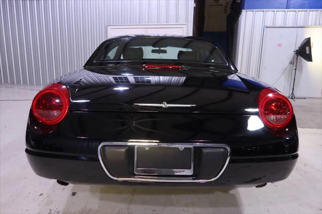2004 Ford Thunderbird Deluxe