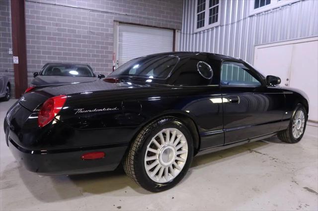 2004 Ford Thunderbird Deluxe