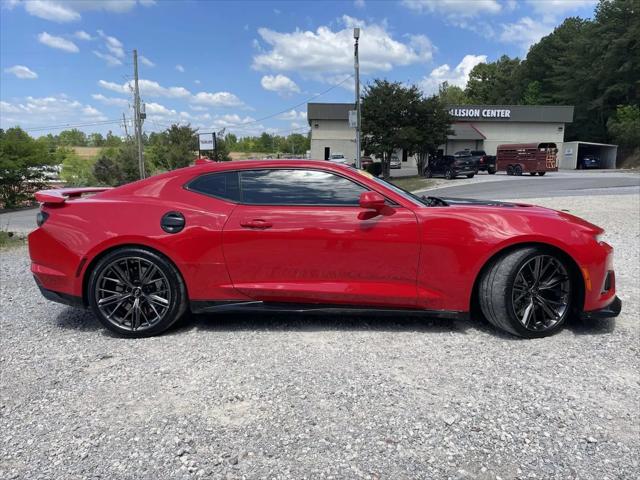 2022 Chevrolet Camaro RWD Coupe ZL1