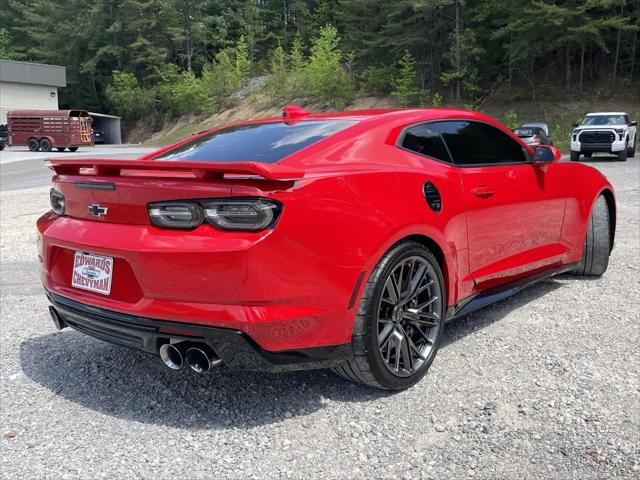 2022 Chevrolet Camaro RWD Coupe ZL1