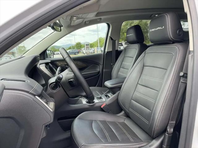 2023 GMC Terrain AWD Denali