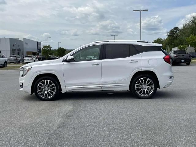 2023 GMC Terrain AWD Denali
