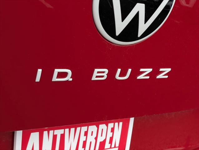 2025 Volkswagen ID. Buzz Pro S Plus with 4MOTION