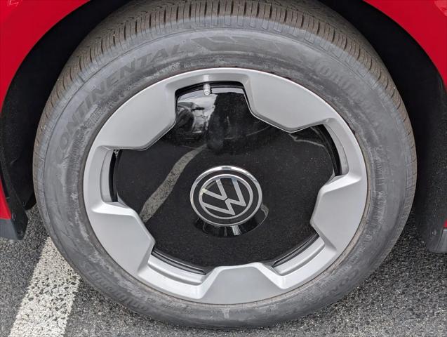 2025 Volkswagen ID. Buzz Pro S Plus with 4MOTION