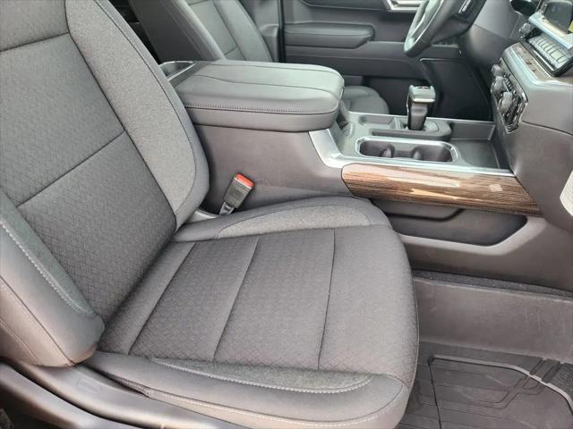2026 Chevrolet Silverado 1500 2WD Crew Cab Short Bed LT