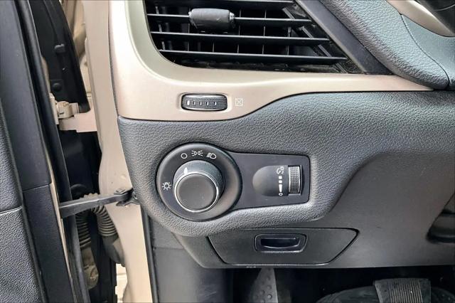 2015 Jeep Cherokee Sport
