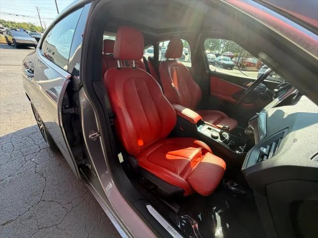 2022 BMW Coupe i sDrive