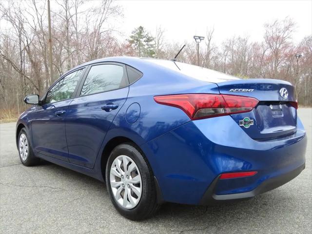2022 Hyundai Accent SE
