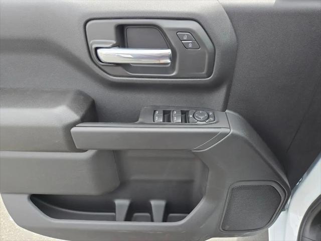 2026 Chevrolet Silverado 1500 4WD Crew Cab Short Bed Custom Trail Boss