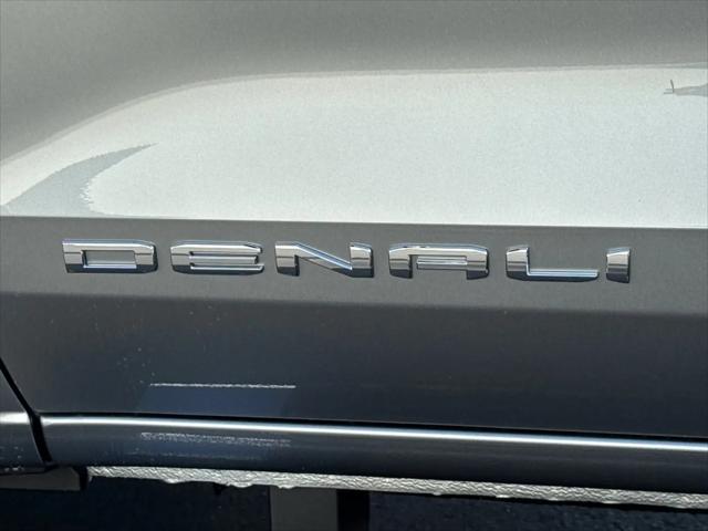 2026 GMC Canyon Denali, 4WD