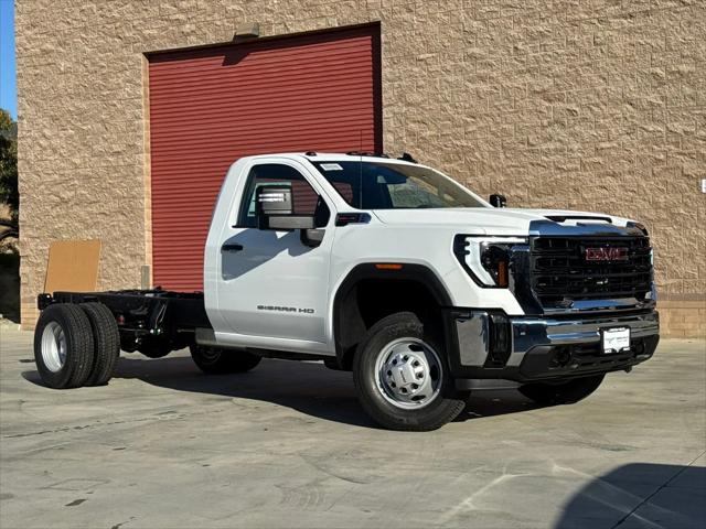 2026 GMC Sierra 3500HD Pro