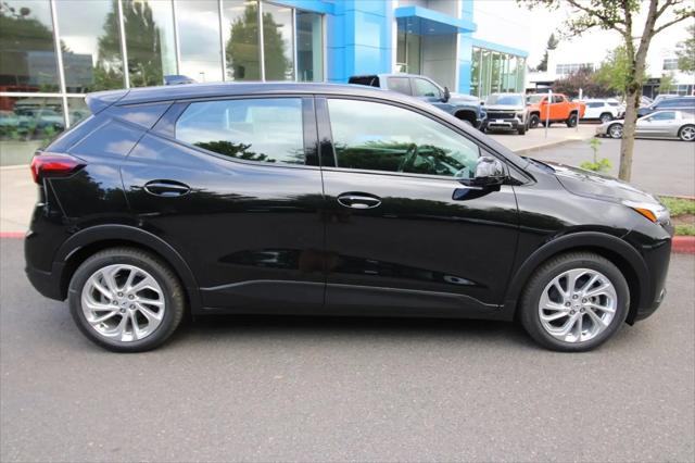 2027 Chevrolet Bolt LT FWD