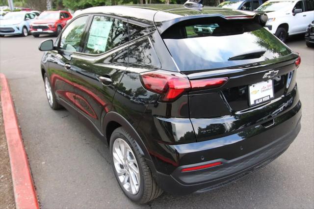 2027 Chevrolet Bolt LT FWD