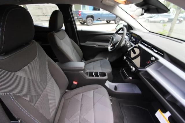 2027 Chevrolet Bolt LT FWD