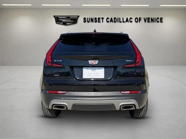 2022 Cadillac XT4 AWD Premium Luxury