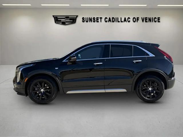 2022 Cadillac XT4 AWD Premium Luxury