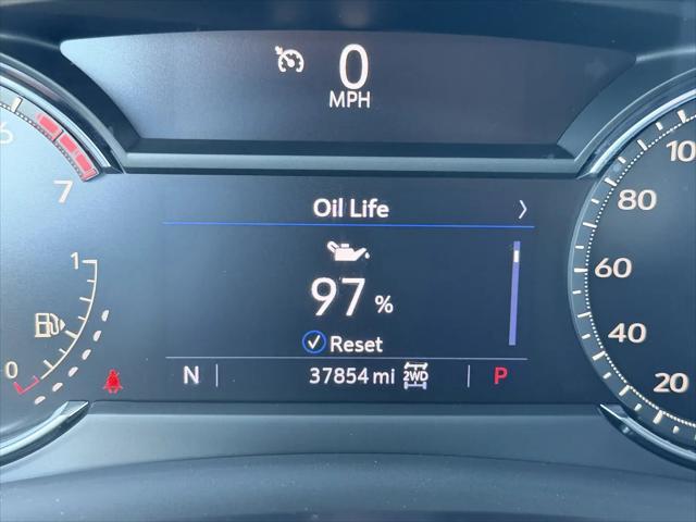 2022 Cadillac XT4 AWD Premium Luxury