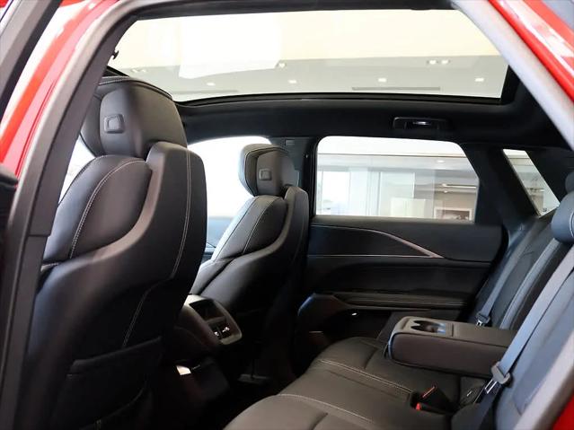 2024 Cadillac iQ Sport w/1SF