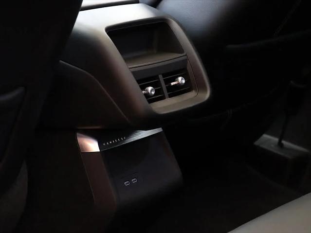 2024 Cadillac iQ Sport w/1SF