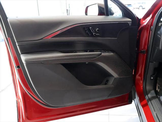 2024 Cadillac iQ Sport w/1SF