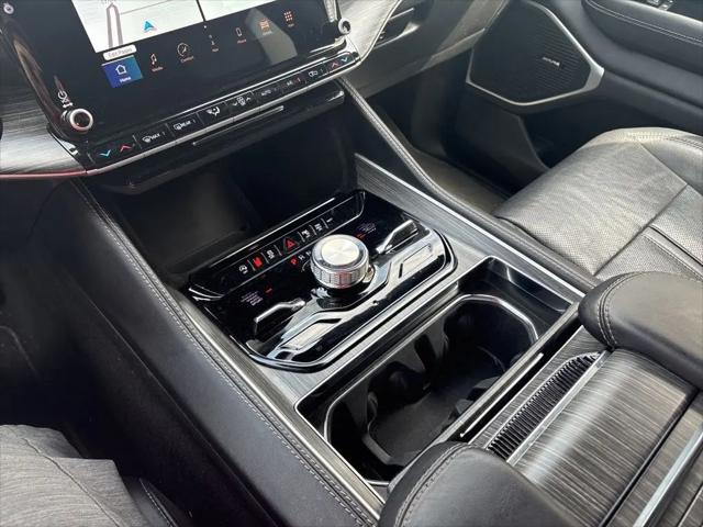 2023 Jeep Wagoneer Series III 4x4