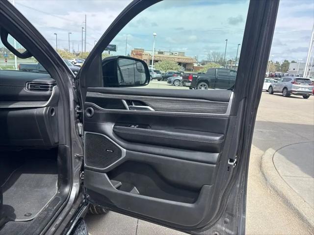 2023 Jeep Wagoneer Series III 4x4