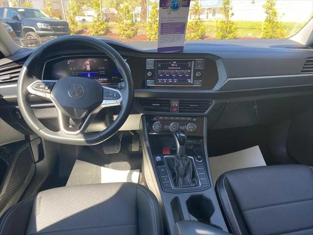2023 Volkswagen Jetta 1.5T SE