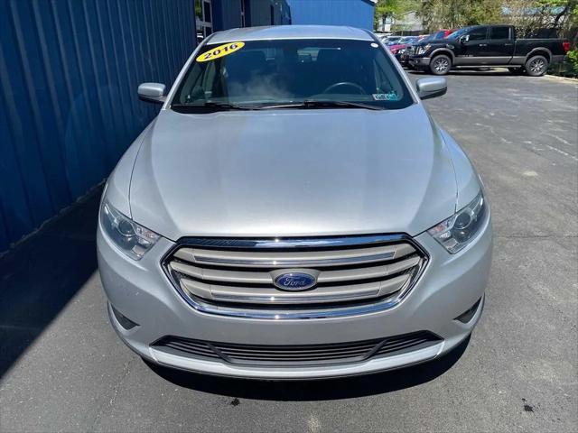 2016 Ford Taurus SEL
