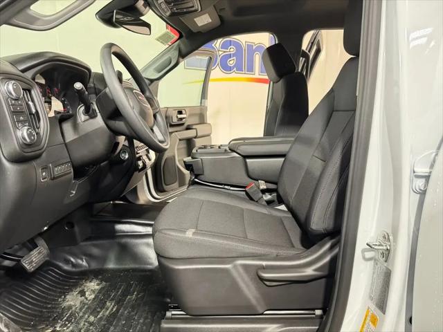 2026 GMC Sierra 3500HD Crew Cab, Long Bed, Pro Dual Rear Wheel, 4WD