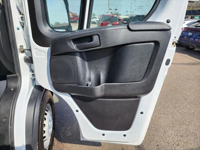 2025 Ram ProMaster 2500 Cargo Van Tradesman High Roof 136" WB w/Pass Seat