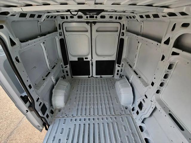 2025 Ram ProMaster 2500 Cargo Van Tradesman High Roof 136" WB w/Pass Seat