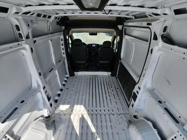 2025 Ram ProMaster 2500 Cargo Van Tradesman High Roof 136" WB w/Pass Seat
