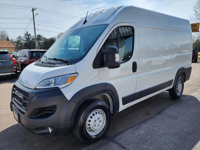 2025 Ram ProMaster 2500 Cargo Van Tradesman High Roof 136" WB w/Pass Seat
