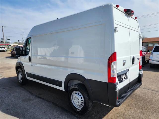 2025 Ram ProMaster 2500 Cargo Van Tradesman High Roof 136" WB w/Pass Seat