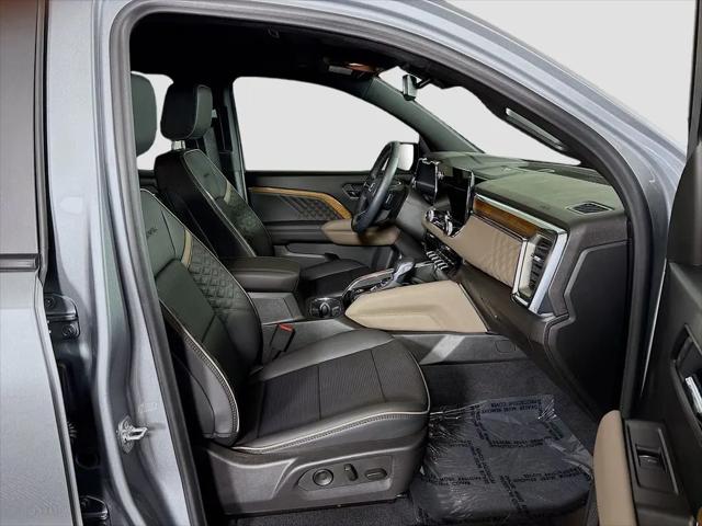 2025 GMC Canyon 4WD Denali