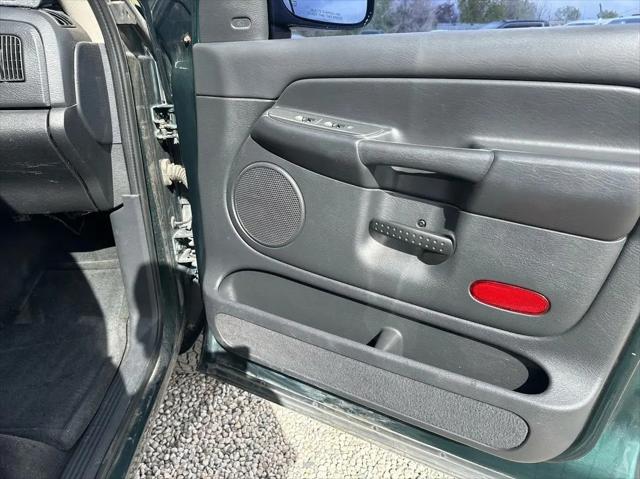 2002 Dodge Ram 1500 Base