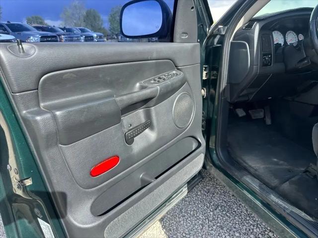 2002 Dodge Ram 1500 Base