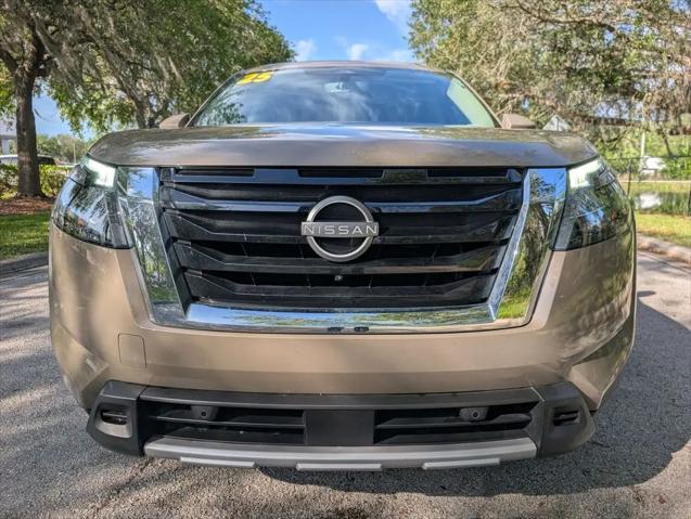 2025 Nissan Pathfinder Platinum 4WD