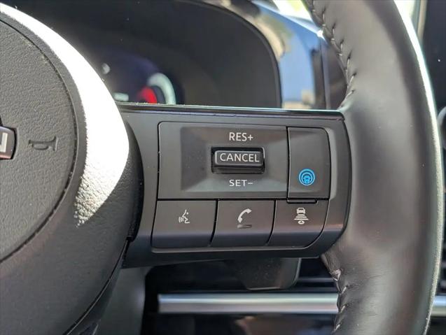 2025 Nissan Pathfinder Platinum 4WD