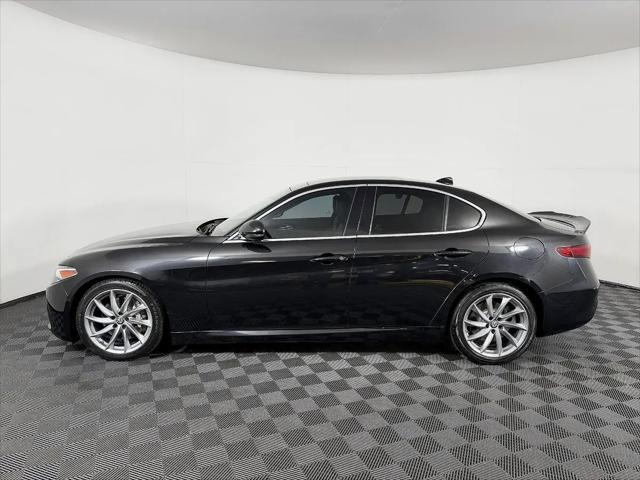 2017 Alfa Romeo Giulia RWD