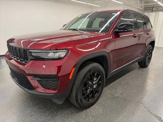 2025 Jeep Grand Cherokee Altitude 4x4